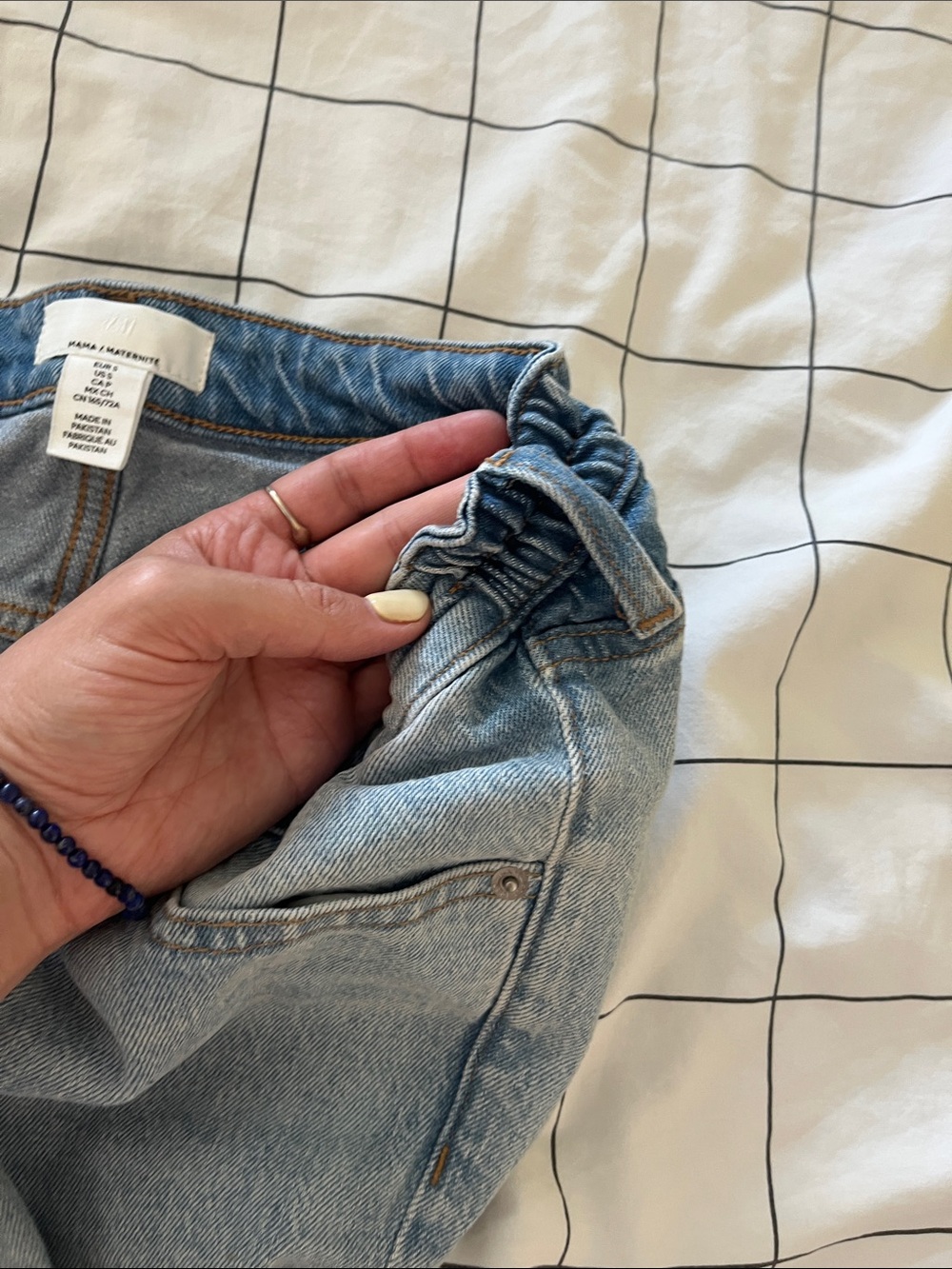 H&M Mama before and after maternity jeans- size small - Picture 2 of 5